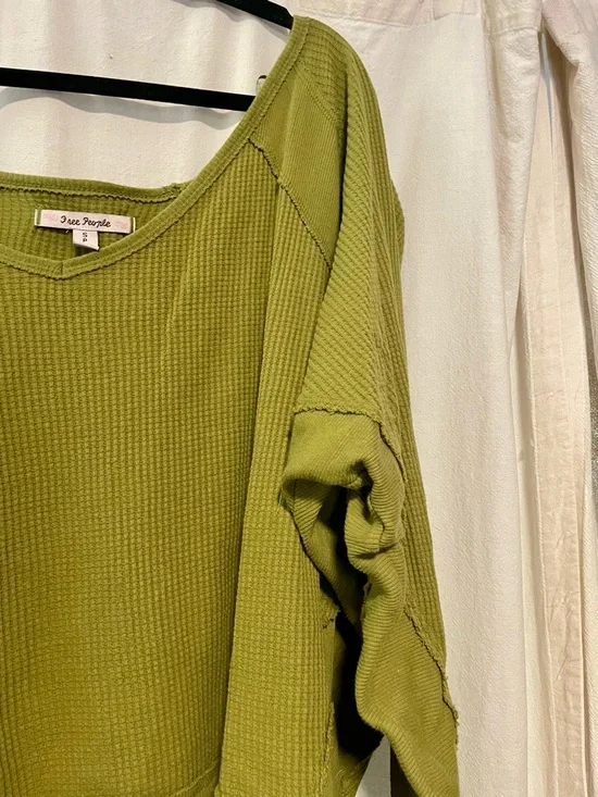 Free People Santa Clara Olive Green Long Sleeve Top; size small; Like New - Picture 7 of 9